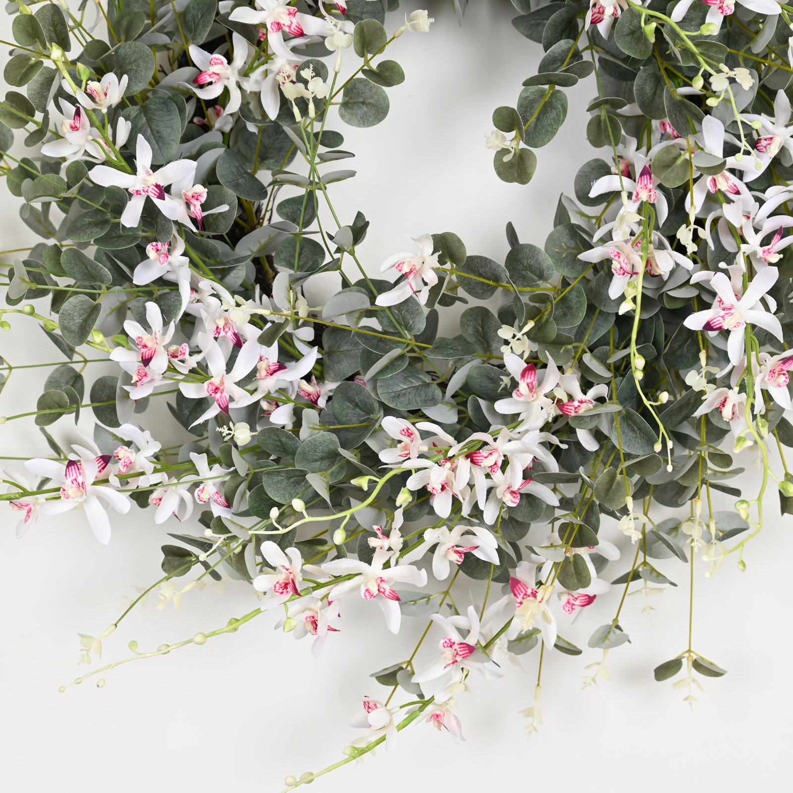 28" Handcrafted Eucalyptus No Holiday Wreath, White/Pink