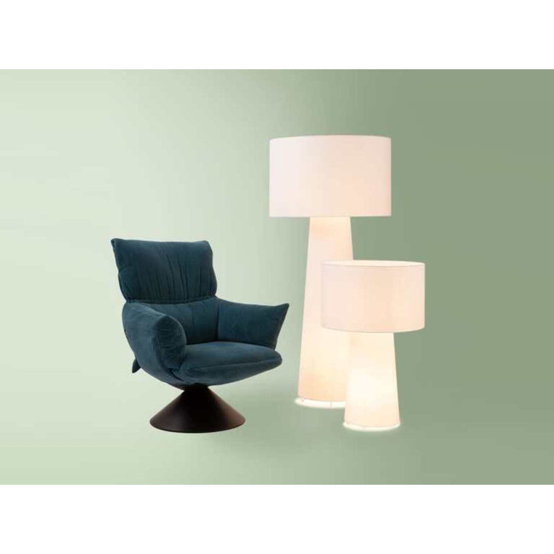 Big Shadow Floor Lamp