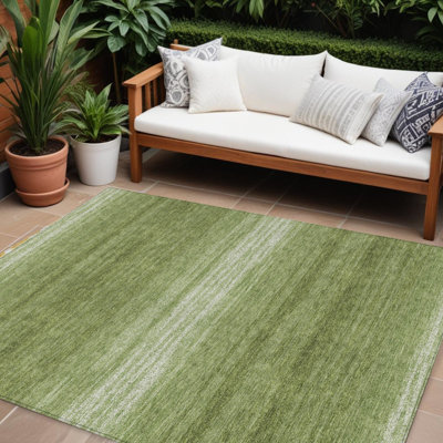 Tapis extérieur lavable rayé vert et ivoire 9 pi x 12 pi