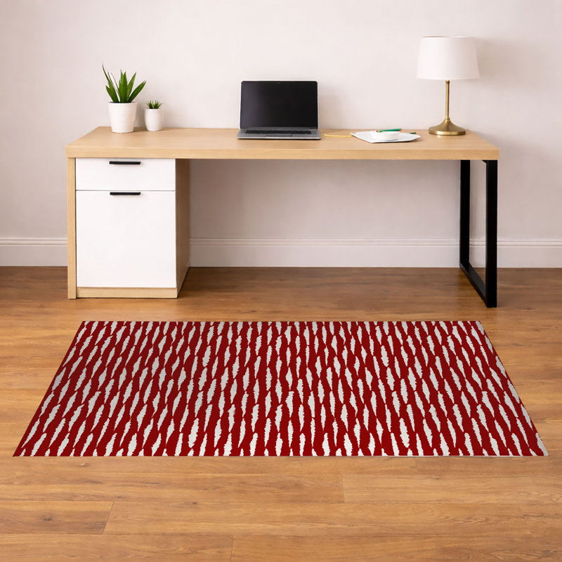 Tapis de bureau léger Scar Play, 84" W x 60" D, Cranberry Red