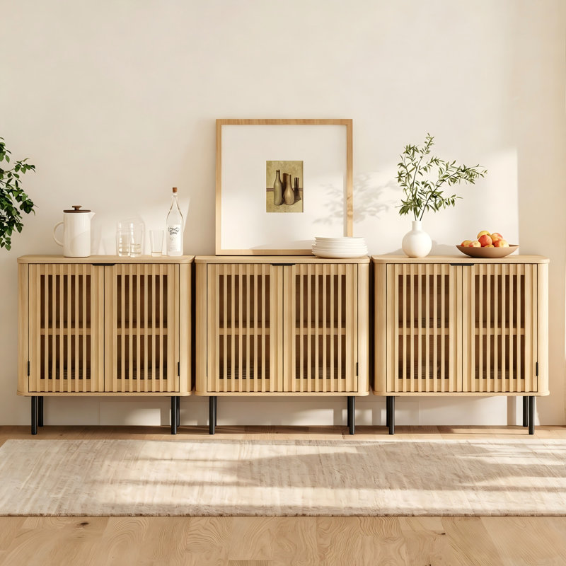 Buffet avec rangement en chêne de 94,5 po Feller, Beige