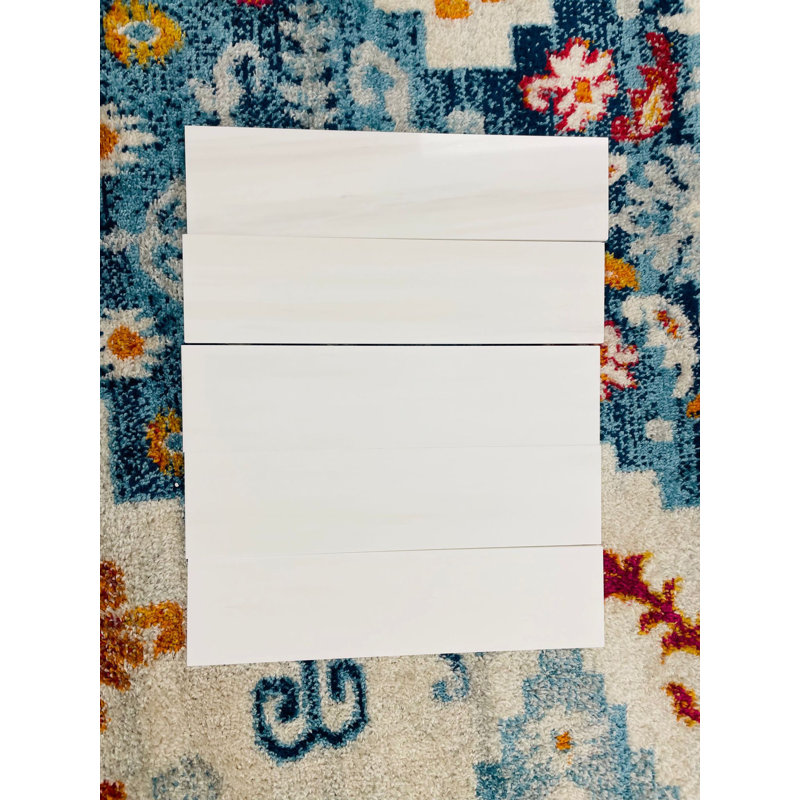 Carreau de marbre et plancher 4 po x 16 po Bianco Dolomite, Affiné