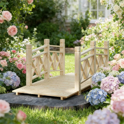 Pont de jardin en bois 59,1 "avec garde-corps latéraux, pont décoratif en bois de sapin et de pin, finition en bois naturel pour paysage de cour