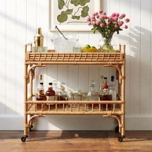 Drinkware & Bar