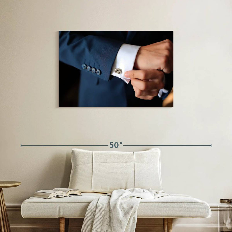 Shuttleworth Groom Cuff, 24" H x 36" W