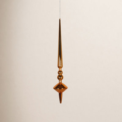  18" Antique Gold Shiny Cupola Finial. This long finial ornament adds depth and texture to any holiday decorating project. Made with shatterproof plastic.