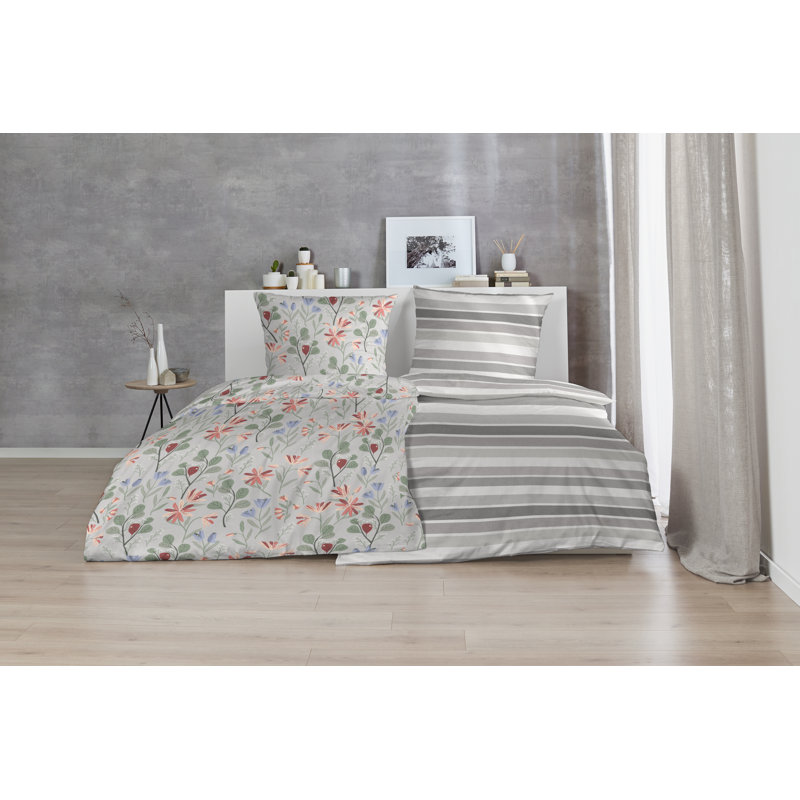Cinelli Cotton Floral Duvet Cover Set with Pillow Shams Included, Red/Green