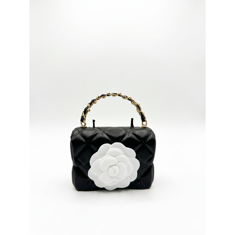 Petite bougie sculptée noire Camelia