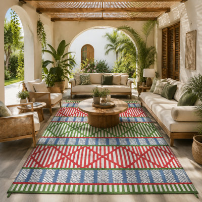 Plastic Geometric Outdoor Area Rug for Balcony Backyard Picnic