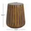 Table d'appoint à texture rustique, hauteur de 16,59 po, grain de bois brun, pour les espaces de détente intérieurs et extérieurs.