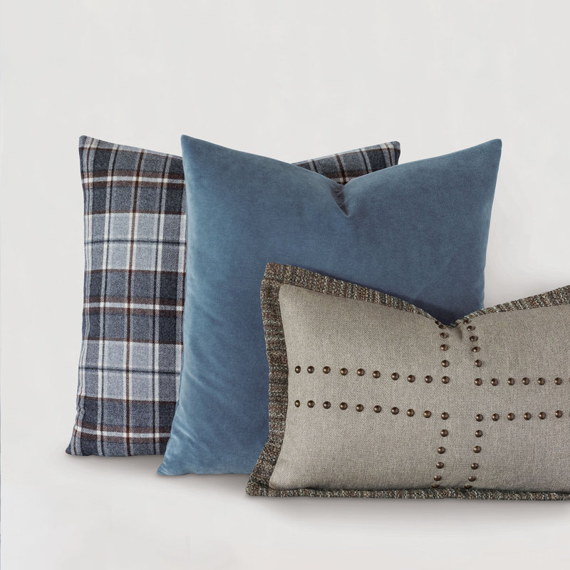 Reign Lumbar Pillow Cover & Insert