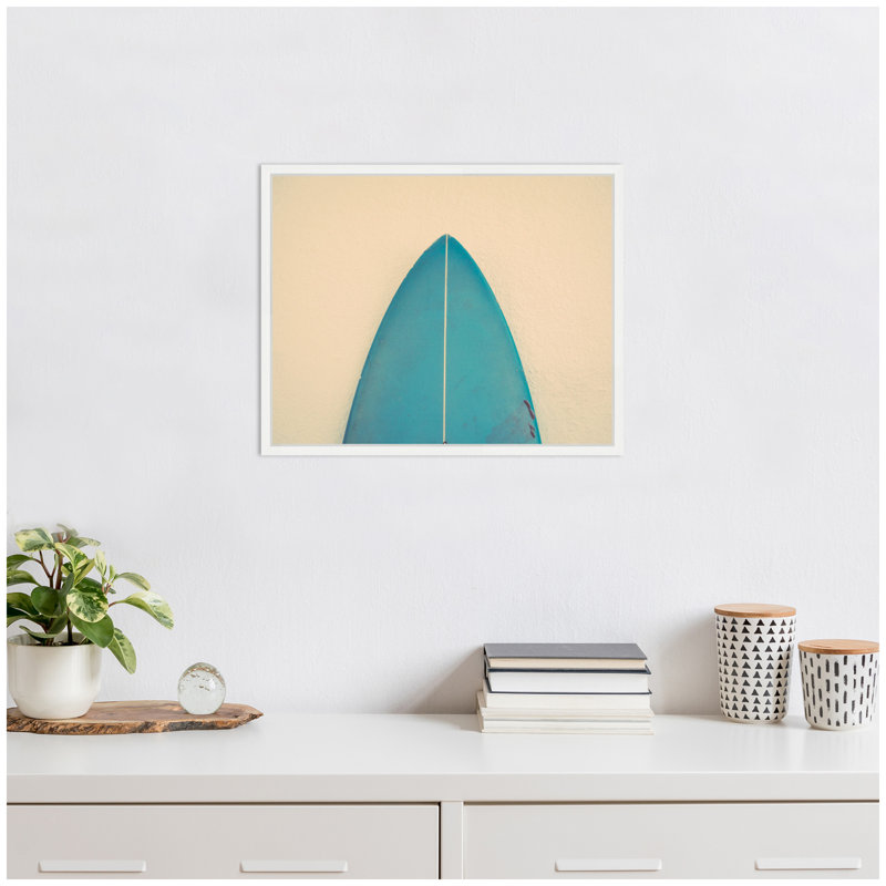 «Abstract Minimalist Coastal Teal Surfboard» par Saint and Sailor Studios, reproduction d'art sur toile encadrée