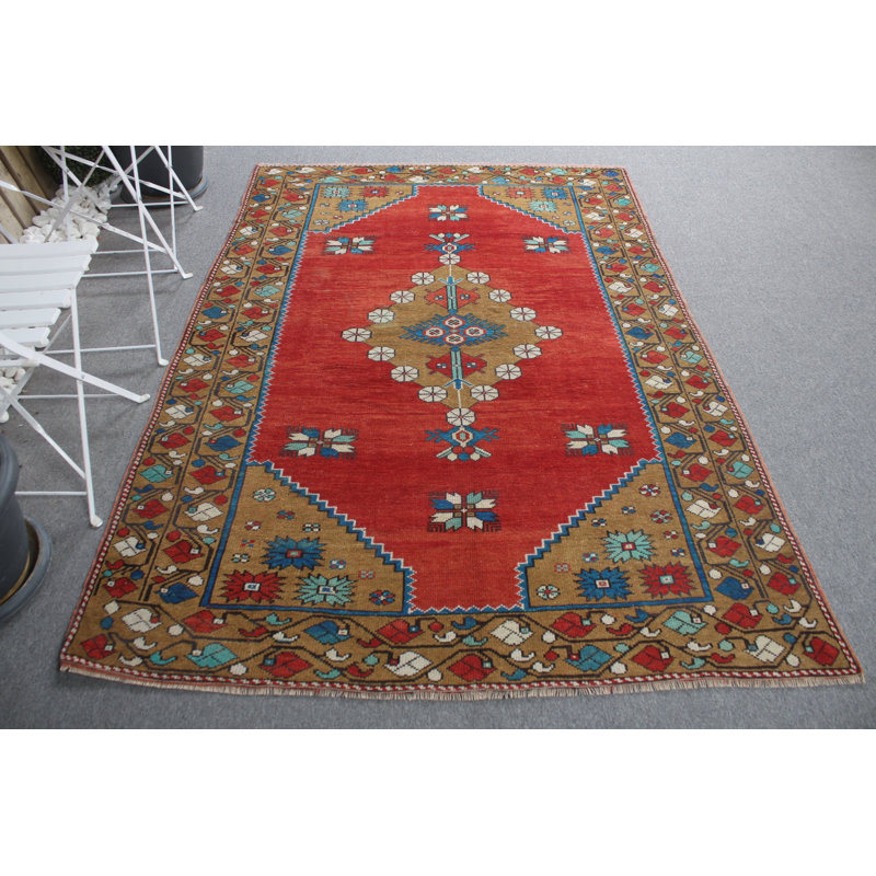 Tapis Oushak vintage rétro dans des tons de rouge vif pour la cuisine et la décoration intérieure