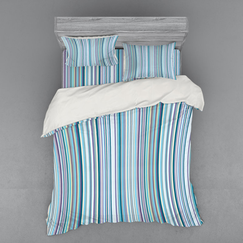 Coastal Polyester Striped Duvet Cover, Queen Duvet Cover + 3 Additional Pieces