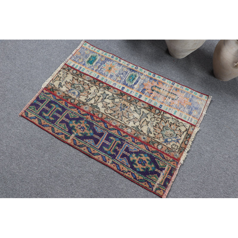 Tapis turc rétro tissé à la main avec des couleurs vibrantes pour rehausser le décor bohémien unique dans les petits espaces