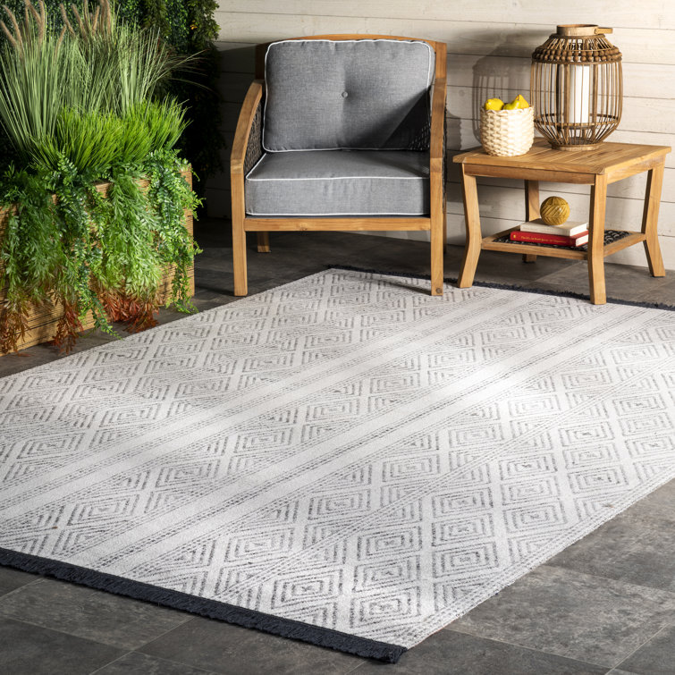 Mikole Striped Indoor / Outdoor Rug