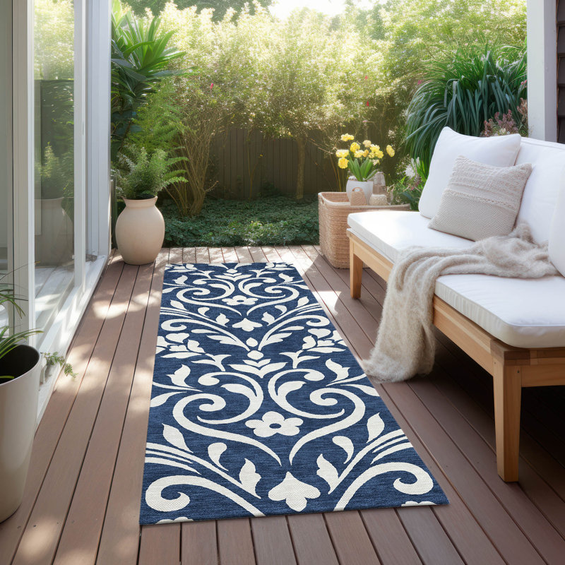 Malek Washable Floral Indoor / Outdoor Rug, Runner 2'3" x 7'6"