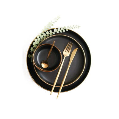 Service de vaisselle en céramique noir avec bordure dorée The Luxury Collection