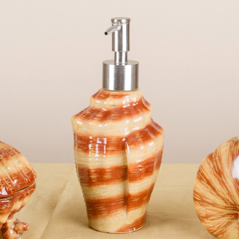 Pompe à savon en porcelaine