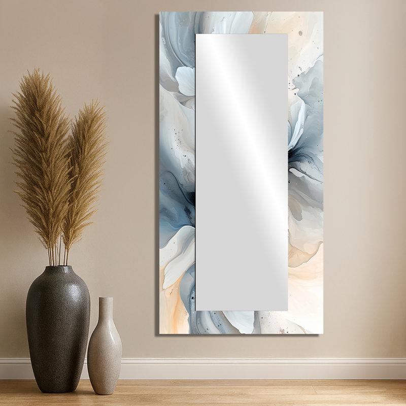 Délicats pétales de fleurs en mouvement I - Art mural miroir fleurs - imprimé sur métal, 28 po x 55 po