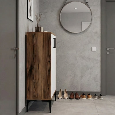 Armoire à chaussures en métal