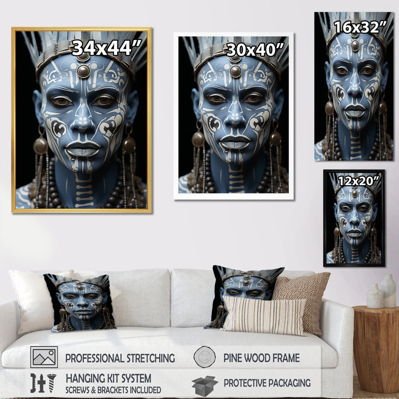 Noir et blanc «Native Spirit Warrior» sur toile, Cadre doré simple, H 32 po x l 16 po x P 1 po