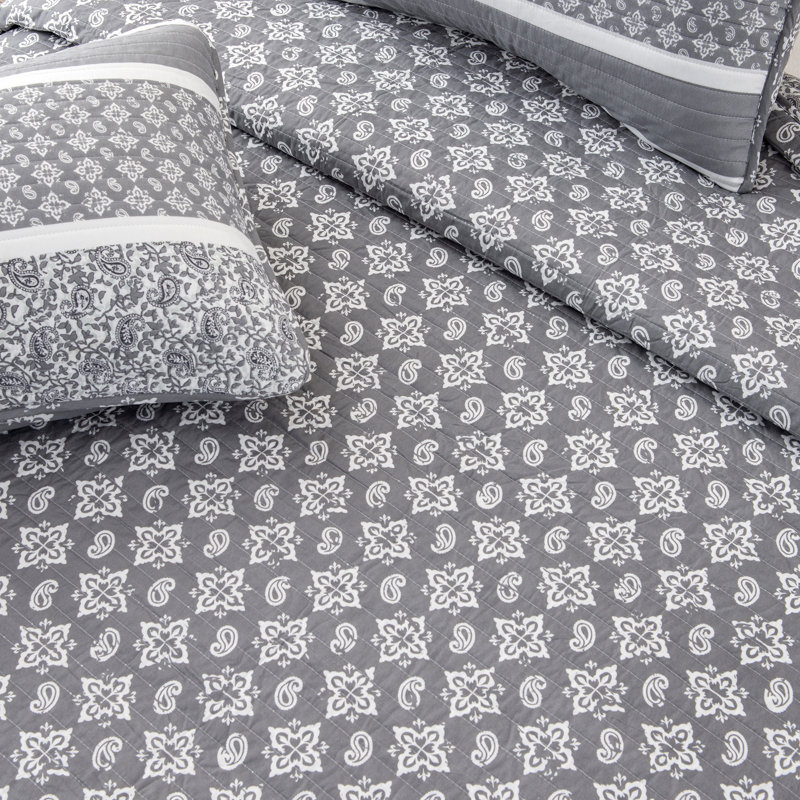 Kadi Twin Gray Microfiber Reversible Quilt Set