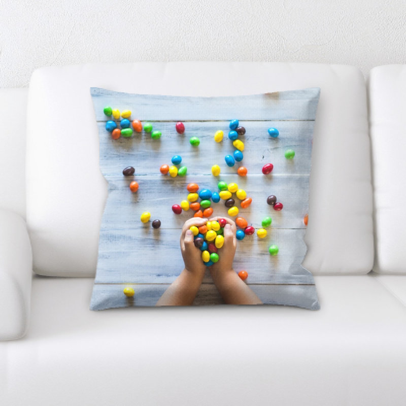 Coussin décoratif de couleurs vives