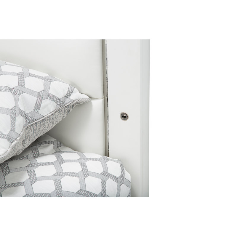 State St. Upholstered Standard Bed, Queen