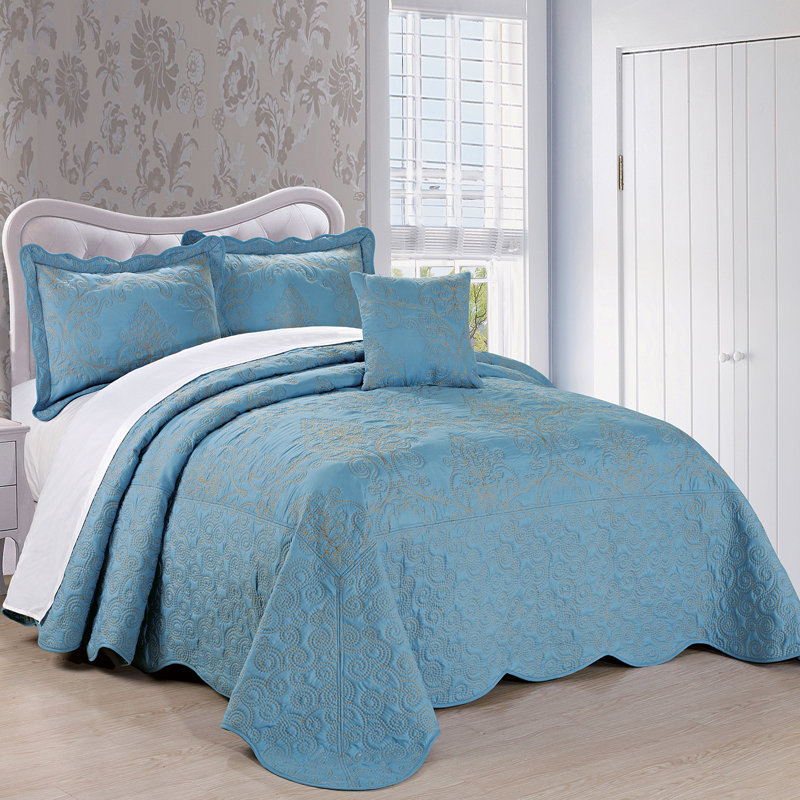 4 Piece Damask Oversized Embroidery Bedspread Set, King Quilt + 2 King Shams + Throw Pillow, Forget Me Not