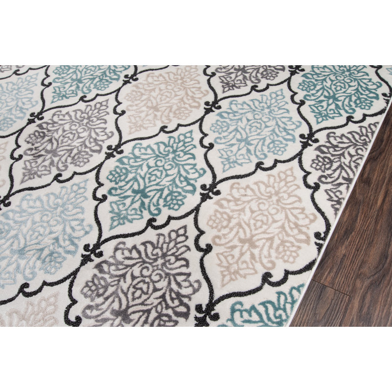 Wickford Damask Indoor Rug, Rectangle 5'3" x 7'6"