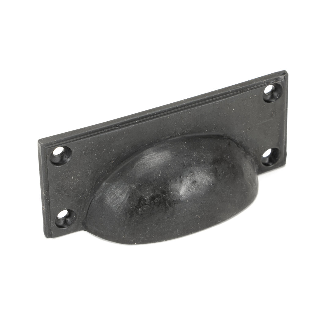 Art Deco 8.4 cm centre Cup Handle