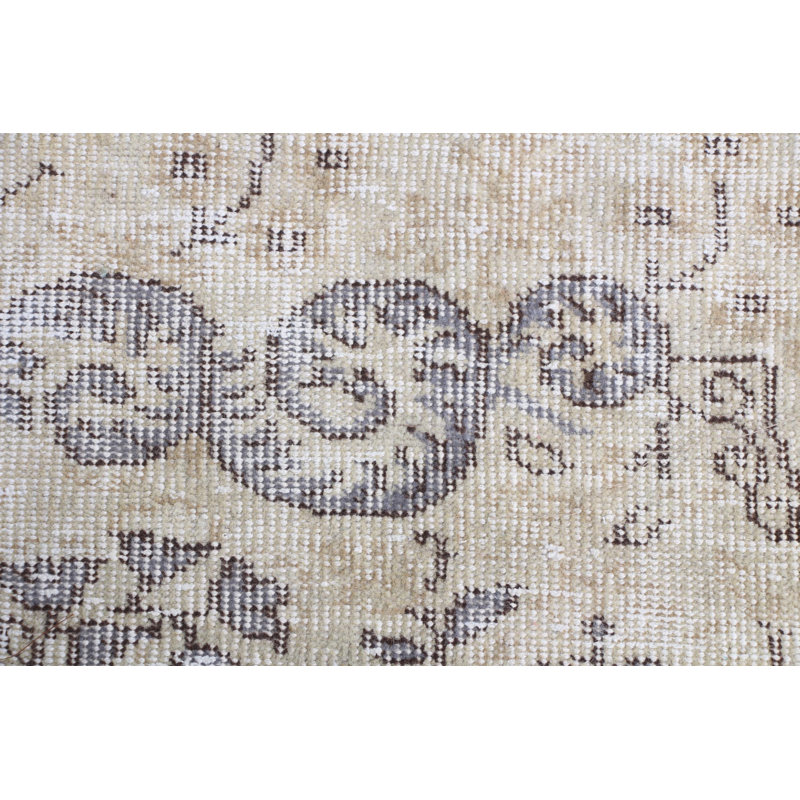 Small Vintage Oushak Rug in Green Hue with Antique Design Ideal Woolen Rug for Entry and Kids Room