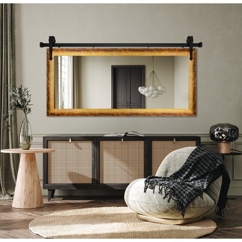 Miroir rustique moderne avec rail de porte de grange en acier, Doré et bronze, 33 po x 66 po