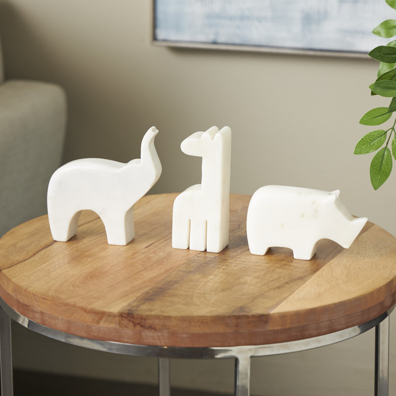 Sculpture de petits animaux safari en marbre Cole and Grey, H 3,4 po x l 5,85 po x P 1,5 po, Crème
