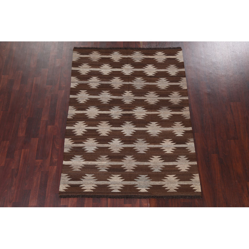 Tapis brun à motif géométrique kilim 5 x 7