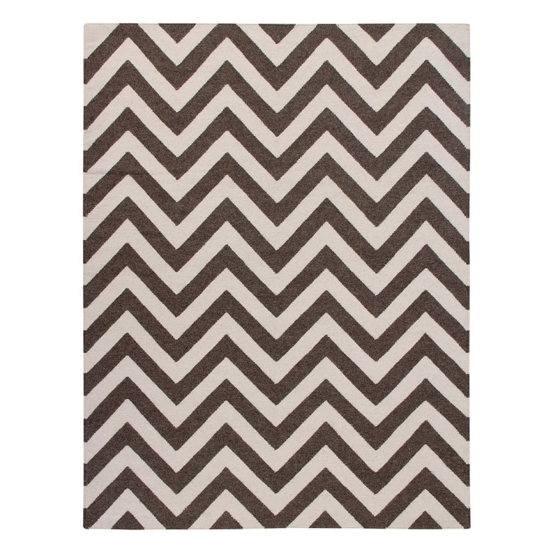 Amberella Rectangle 150 cm x 200 cm Chevron Hand Woven Area Rug