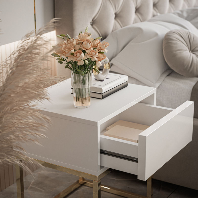 Aldair 45cm W Steel Bedside Table, Gold/White