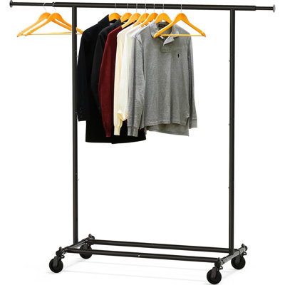 Porte-vêtements robuste