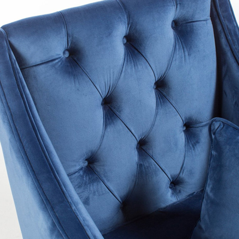 Chaise d'appoint élégante et minimaliste avec flanelle