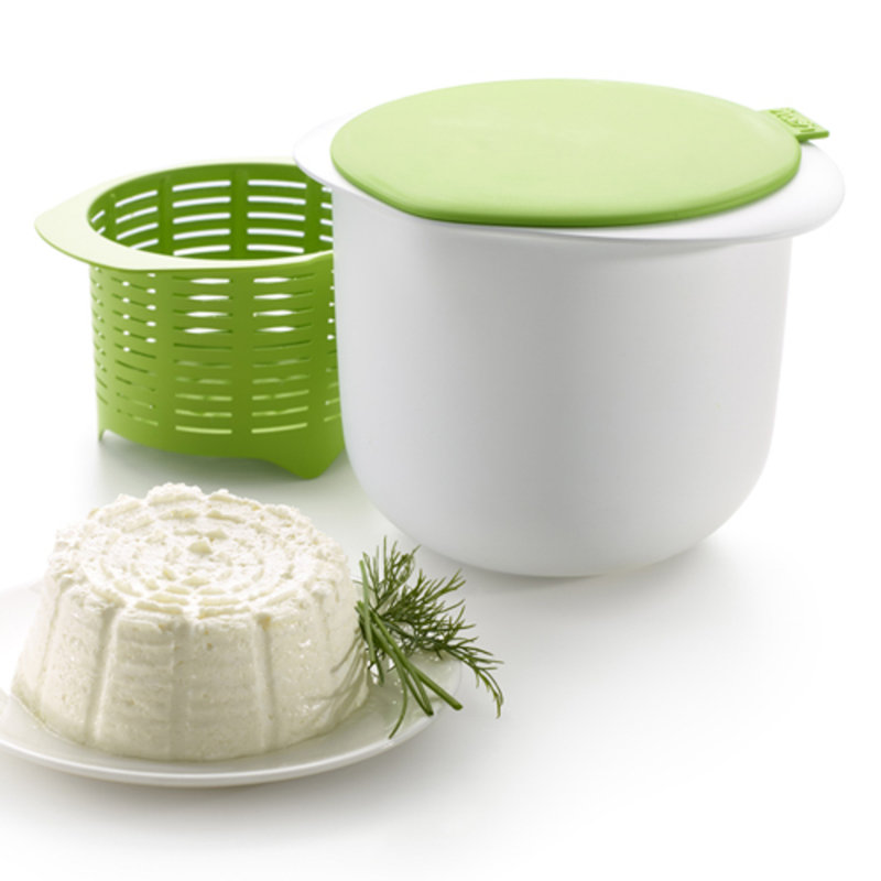 Lékué Cheese Maker