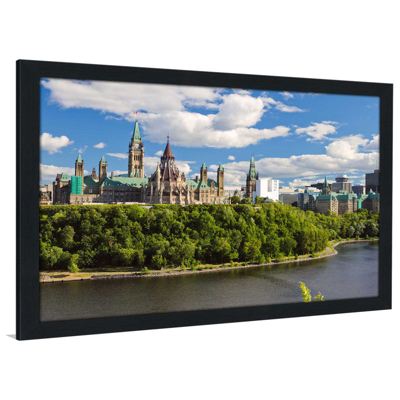 «Oh Canada», reproduction de photo encadrée, H 21,5 po x l 27,5 po x P 0,75 po, Cadre espresso