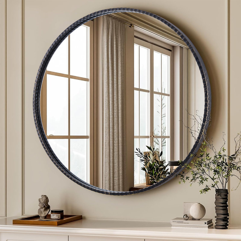 Round Metal Frame Wall Accent Mirror, 31.5" x 31.5", Matte Black