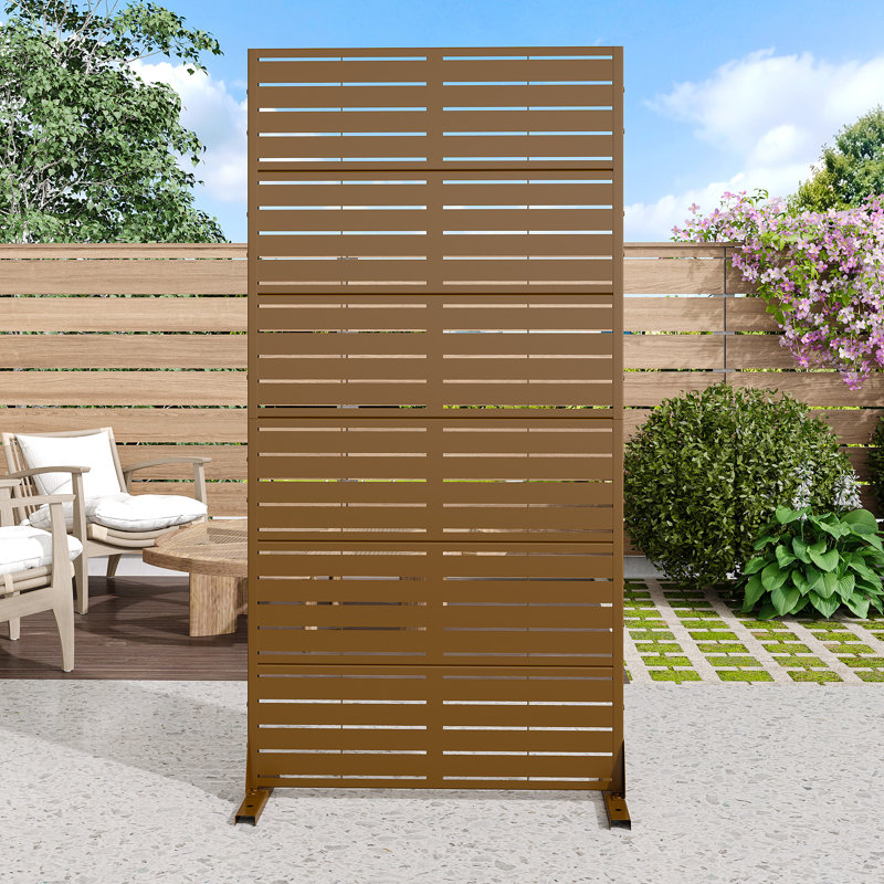 72" Metal Outdoor Privacy Screen, H 72 po x l 35 po x P 16 po, Brun