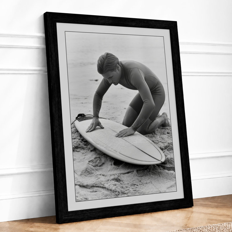 Surfer's Moment Coastal - Framed Print, A2 - 59.4 x 42.0 cm, Black