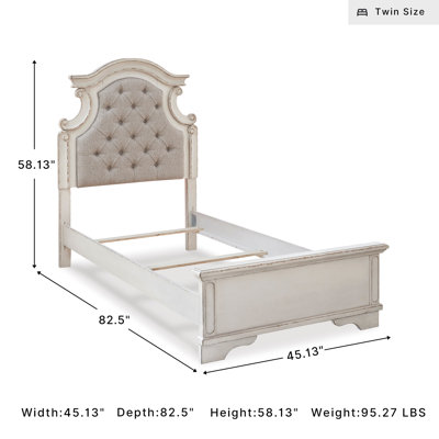 Mohn Upholstered Scalloped Bed