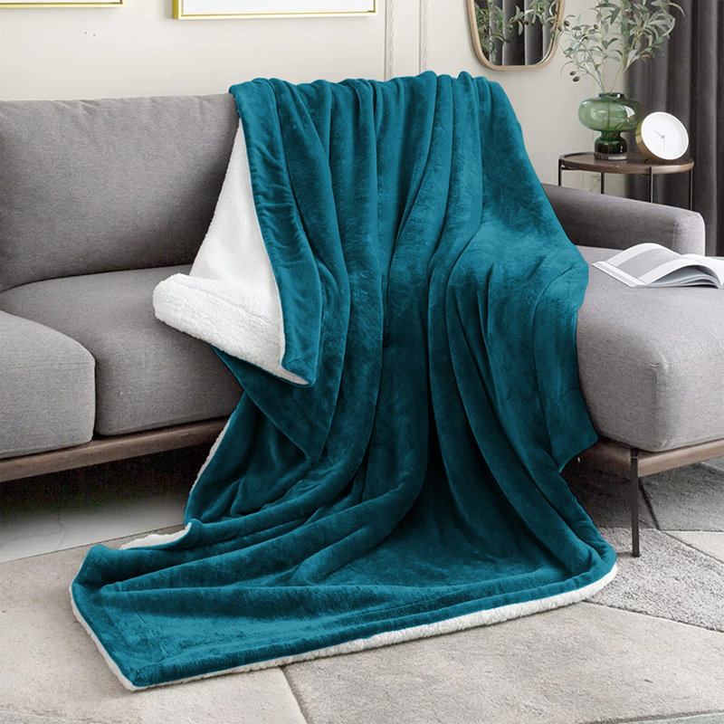Formaran Sherpa Fleece Fur Thick Reversible Blanket Throw, W130 x L150cm, Teal