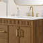 Meuble-lavabo autoportant en noyer chaud avec plateau en quartz blanc OVE Juliette OVE