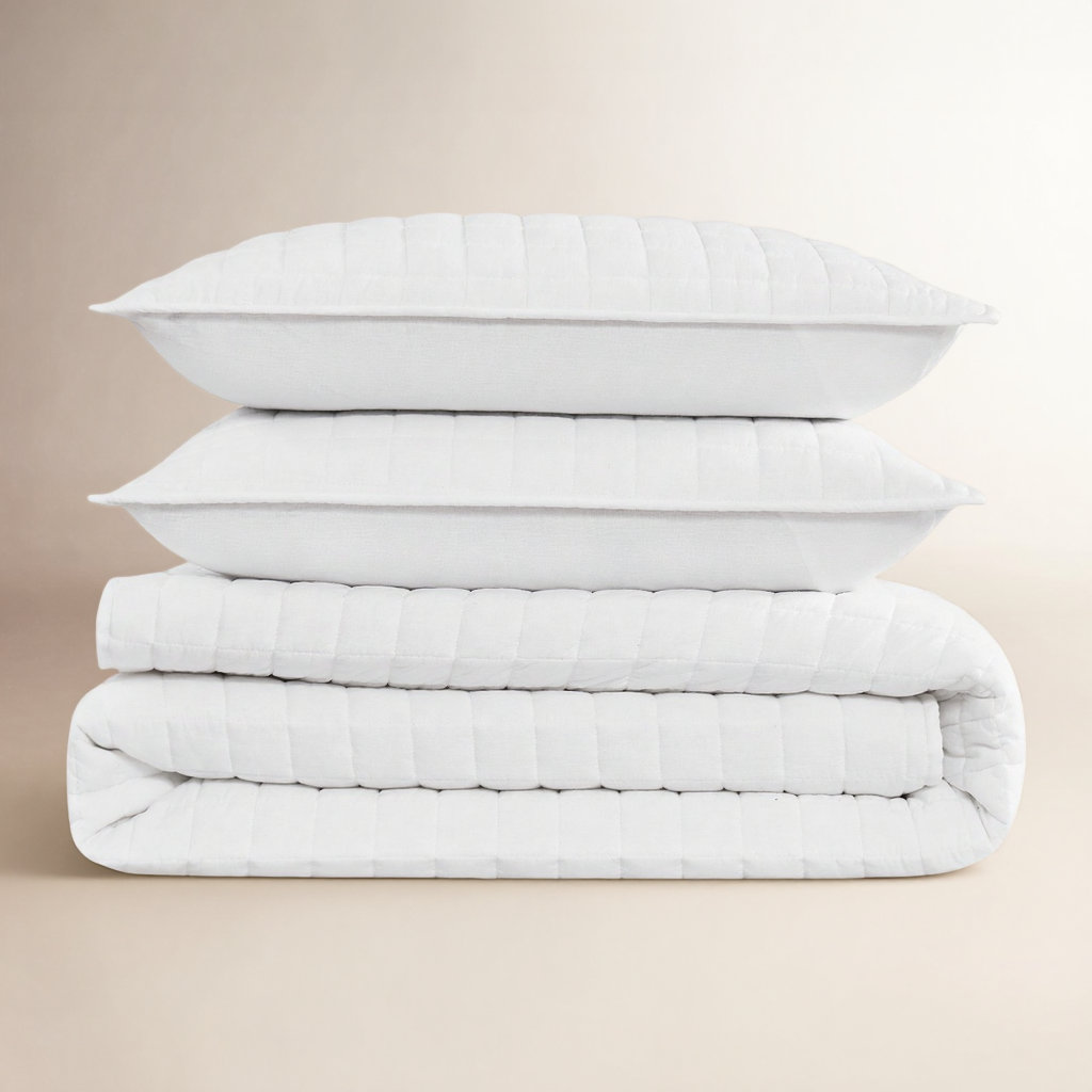 Nena Linen Quilt Set, King + 2 King Shams, White