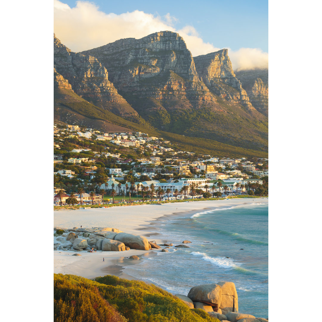 Camps Bay von Spooh - Leinwandbild